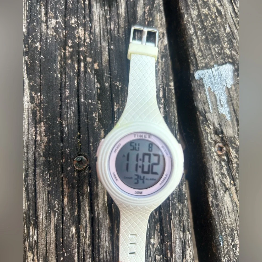 Timex DGTL Round White 40mm TW5m41900 Women’s Sport Watch w/ Resin Strap E3